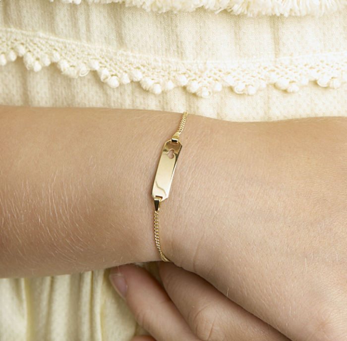 wijsheid herberg Wees tevreden Gouden kinder naamplaat armbandje 13 tot 15 cm