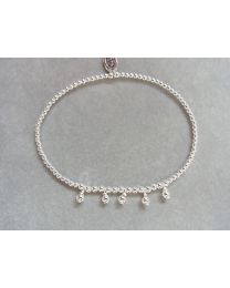 KARMA zilveren rekarmbandje met hangende bolletjes