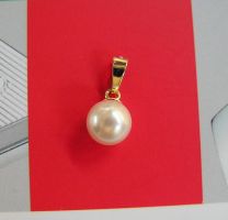 Parel hanger 6 mm met gouden oog